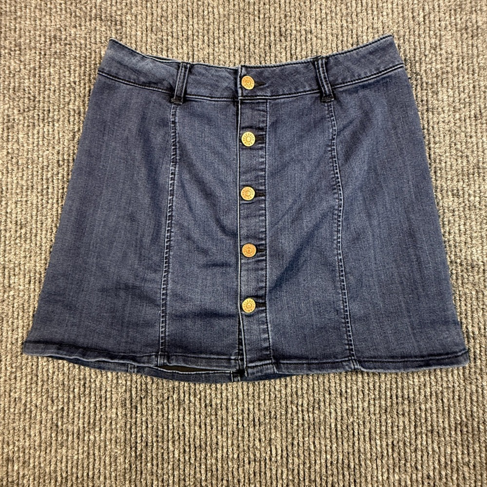 Celebrity Pink Dark Wash Button Front Denim Mini Skirt Blue Size 7/28 CJ50124H23